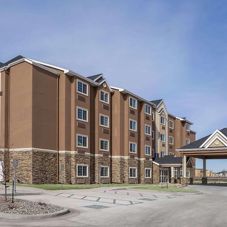 Microtel Inn & Suites By Wyndham Moorhead Fargo Area Экстерьер фото
