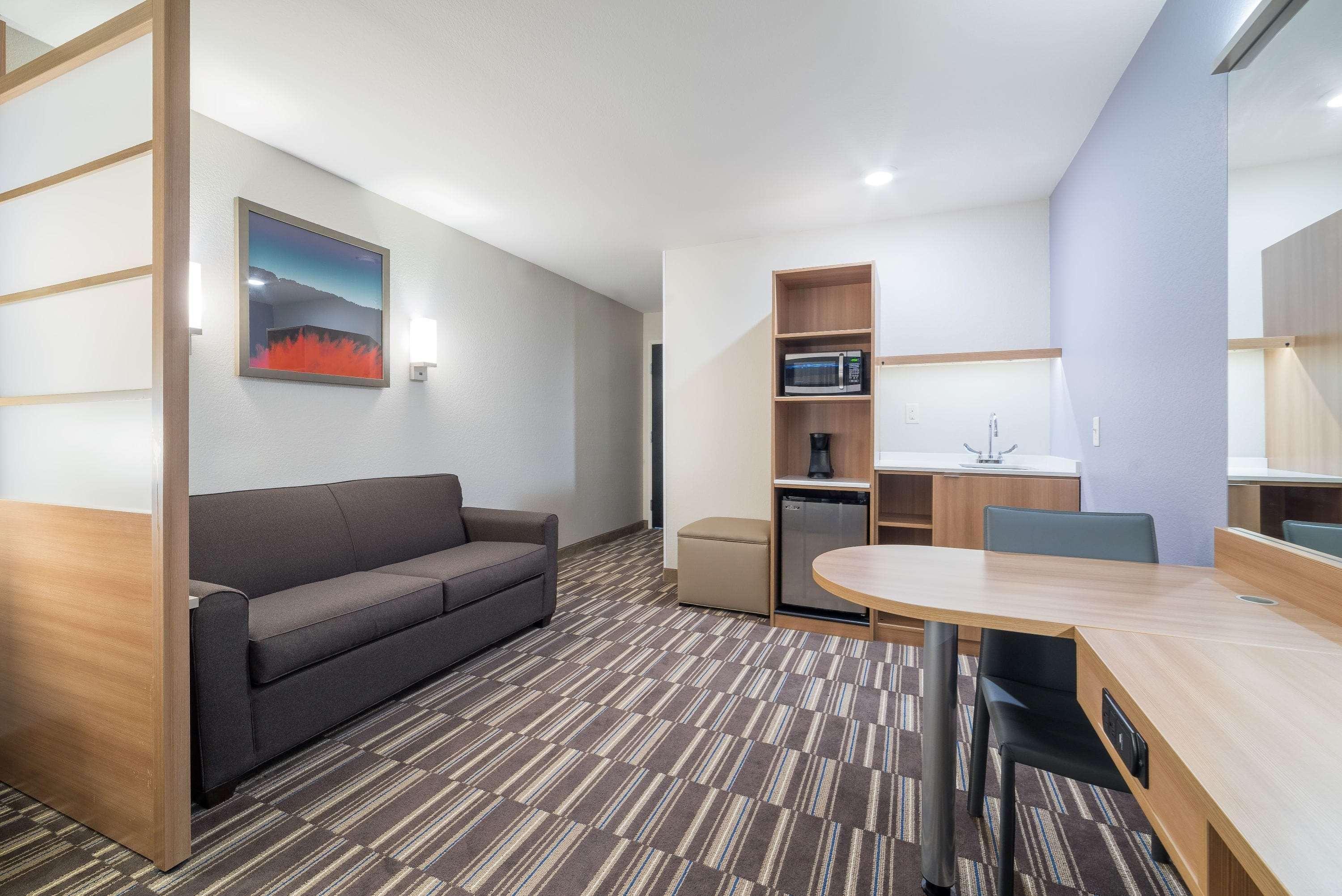 Microtel Inn & Suites By Wyndham Moorhead Fargo Area Экстерьер фото