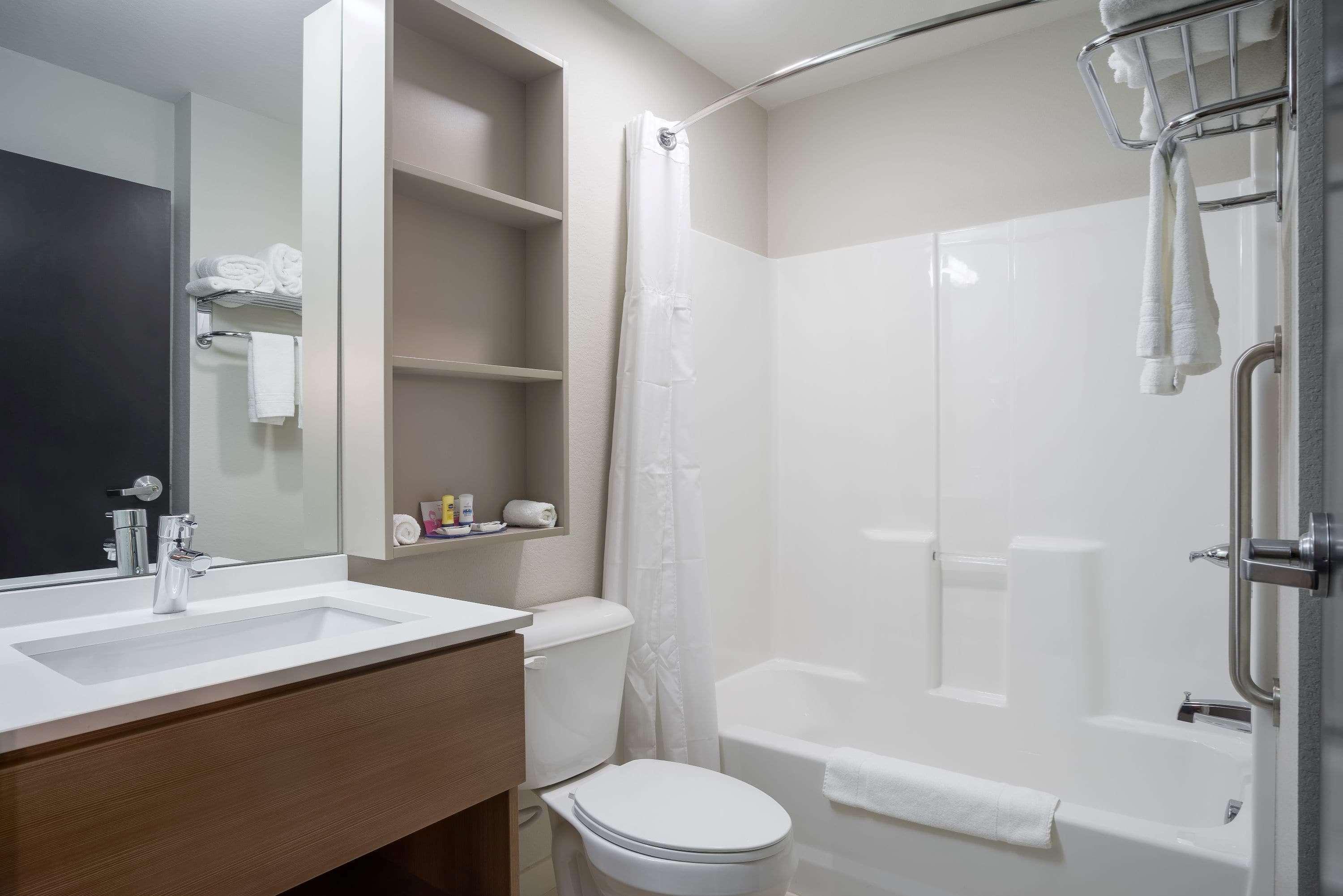 Microtel Inn & Suites By Wyndham Moorhead Fargo Area Экстерьер фото